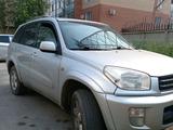 Toyota RAV4 2003 года за 6 000 000 тг. в Костанай – фото 2