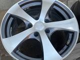 Комплект литых дисков R16 5x114.3 за 130 000 тг. в Актобе