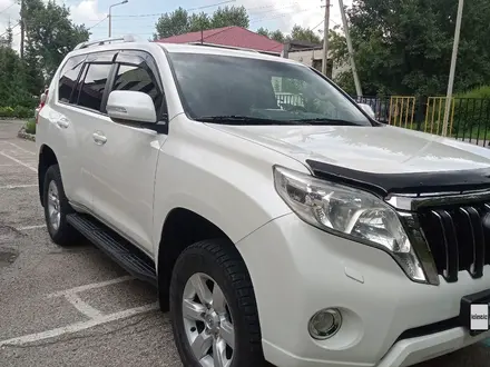 Toyota Land Cruiser Prado 2015 года за 18 000 000 тг. в Усть-Каменогорск – фото 2