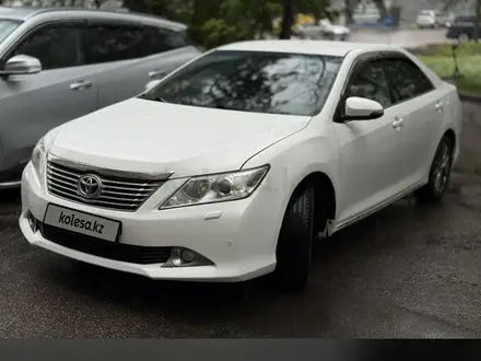 Toyota Camry 2014 года за 8 000 000 тг. в Шымкент – фото 9