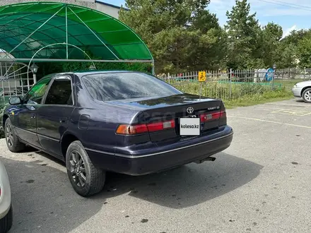 Toyota Camry 1998 года за 3 000 000 тг. в Талдыкорган – фото 4