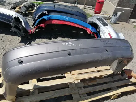 Бампер (задний) на Toyota Camry за 25 000 тг. в Караганда – фото 3