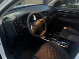 Mitsubishi Outlander 2022 года за 11 500 000 тг. в Уральск – фото 5