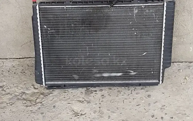 Радиатор на w208 мерседес. за 40 000 тг. в Шымкент