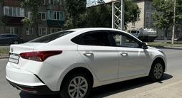 Hyundai Accent 2022 года за 8 700 000 тг. в Семей – фото 2