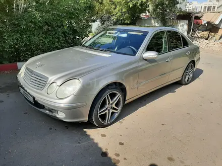 Mercedes-Benz E 320 2003 года за 4 400 000 тг. в Астана – фото 5