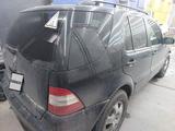 Mercedes-Benz ML 320 2002 года за 3 600 000 тг. в Алматы – фото 5