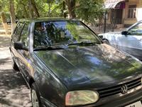 Volkswagen Golf 1994 годаүшін1 800 000 тг. в Тараз