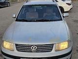 Volkswagen Passat 1998 года за 2 300 000 тг. в Шымкент – фото 2