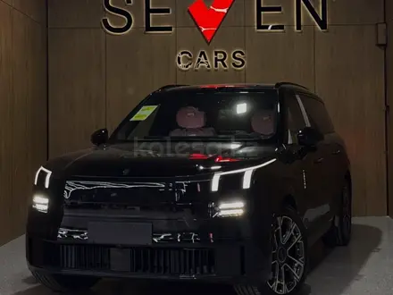 Lynk & Co 900 2.0T Ultra 2025 года за 32 000 000 тг. в Алматы