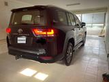 Toyota Land Cruiser 2023 года за 49 850 000 тг. в Алматы – фото 2