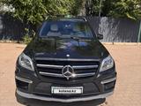 Mercedes-Benz GL 63 AMG 2013 года за 21 000 000 тг. в Уральск – фото 4