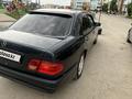 Mercedes-Benz E 280 1998 годаүшін3 950 000 тг. в Актобе – фото 2