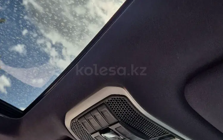 Toyota Land Cruiser 2022 года за 46 000 000 тг. в Астана