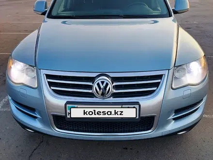 Volkswagen Touareg 2007 года за 7 300 000 тг. в Павлодар