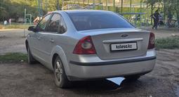 Ford Focus 2007 года за 1 630 000 тг. в Актобе – фото 2