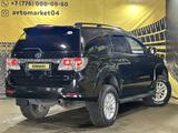 Toyota Fortuner 2014 года за 12 970 000 тг. в Актобе – фото 4