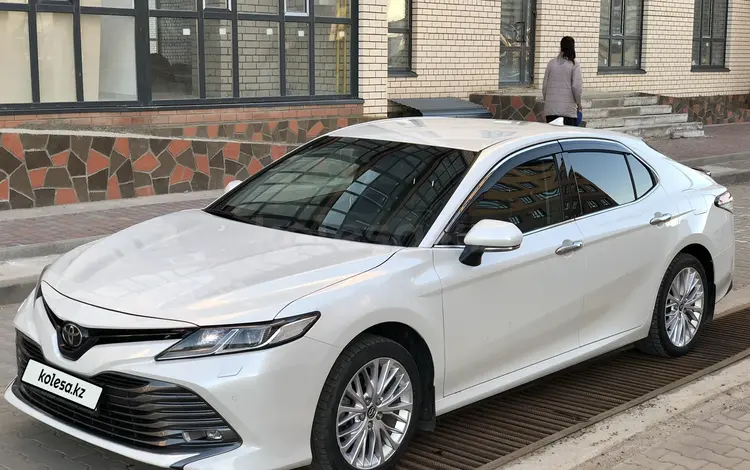 Toyota Camry 2018 годаүшін13 550 000 тг. в Уральск