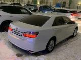 Toyota Camry 2017 года за 9 500 000 тг. в Астана