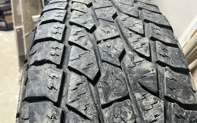 Шин 265/65 R17 за 40 000 тг. в Атырау