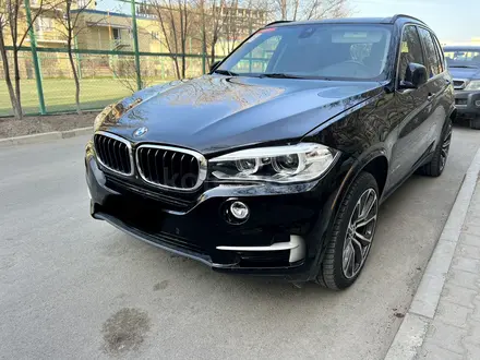 BMW X5 2015 года за 18 000 000 тг. в Атырау
