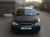 Hyundai Verna 2001 года за 700 000 тг. в Астана – фото 2