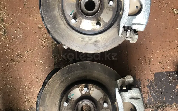 Цапфа диск суппорт передний задний за 65 000 тг. в Астана