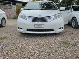 Toyota Sienna 2015 года за 15 500 000 тг. в Приозерск