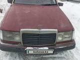 Mercedes-Benz E 200 1992 года за 800 000 тг. в Усть-Каменогорск – фото 2