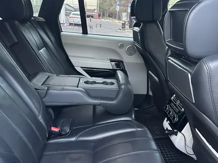 Land Rover Range Rover 2015 года за 27 000 000 тг. в Алматы – фото 8