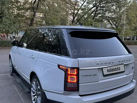 Land Rover Range Rover 2015 года за 27 000 000 тг. в Алматы – фото 4