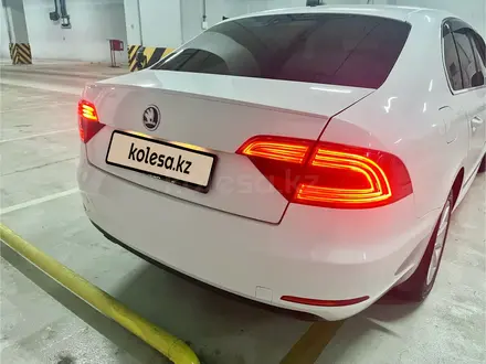 Skoda Superb 2013 года за 5 500 000 тг. в Астана – фото 8