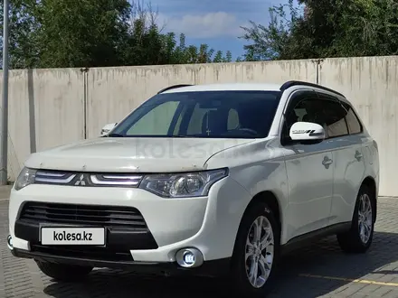 Mitsubishi Outlander 2012 года за 8 000 000 тг. в Семей – фото 4