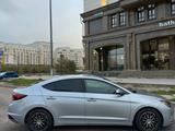 Hyundai Elantra 2019 годаүшін9 200 000 тг. в Астана – фото 3