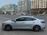 Hyundai Elantra 2019 годаүшін9 200 000 тг. в Астана – фото 5