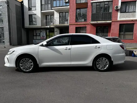 Toyota Camry 2015 года за 9 500 000 тг. в Тараз – фото 4