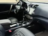Toyota Highlander 2013 года за 12 000 000 тг. в Караганда – фото 3