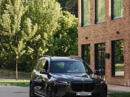 BMW X7 2022 года за 55 000 000 тг. в Шымкент