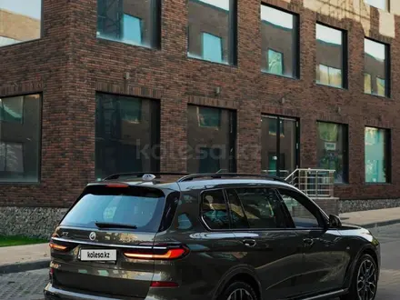 BMW X7 2022 года за 55 000 000 тг. в Шымкент – фото 3