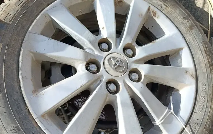 Диск литой для Toyota Corolla T150 за 170 000 тг. в Тараз