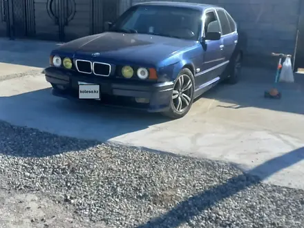 BMW 525 1992 года за 2 200 000 тг. в Шымкент