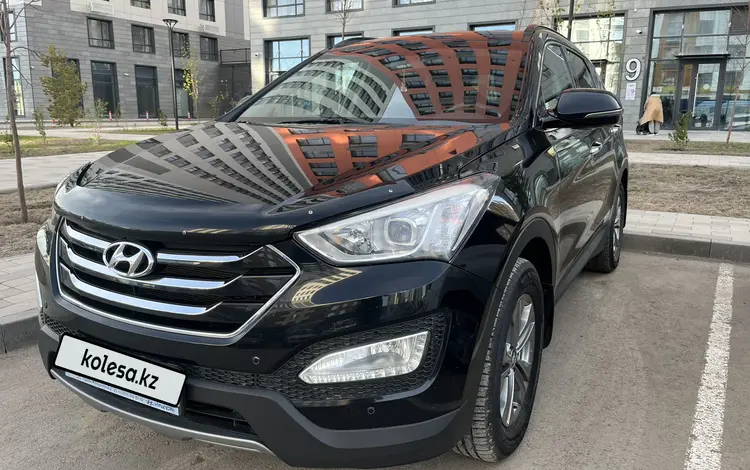 Hyundai Santa Fe 2016 года за 10 500 000 тг. в Астана