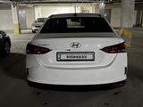 Hyundai Accent 2021 года за 7 000 000 тг. в Экибастуз – фото 2