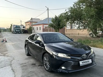 Toyota Camry 2018 года за 13 000 000 тг. в Кызылорда – фото 3