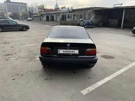 BMW 325 1995 года за 2 000 000 тг. в Алматы – фото 2