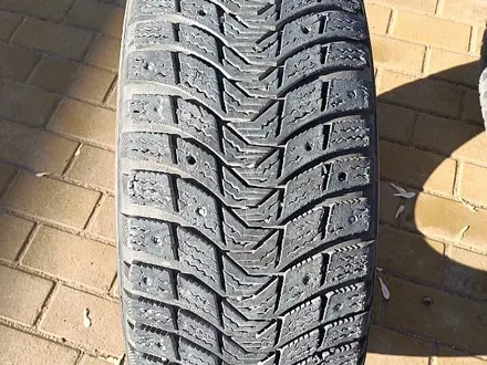 ОДНА шина 215/60 R16 — "Michelin X-ice North 3" (Россия), зимняя. за 20 000 тг. в Астана