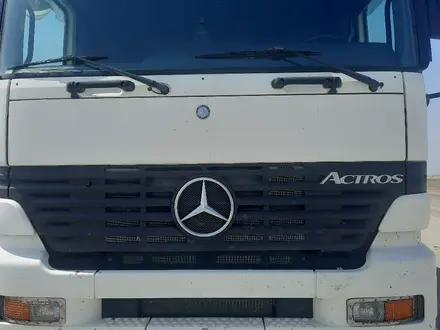 Mercedes-Benz  Actros 2002 года за 20 000 000 тг. в Тараз – фото 3