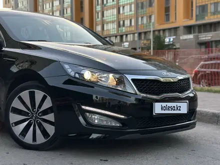 Kia K5 2011 года за 7 800 000 тг. в Астана – фото 2