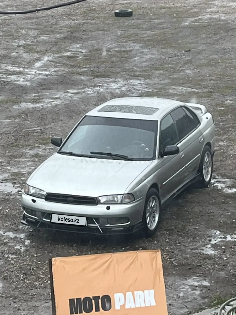 Subaru Legacy, 1998