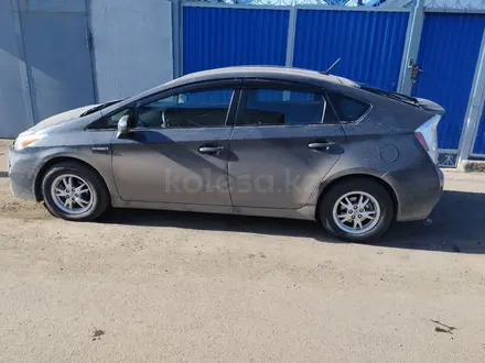 Toyota Prius 2011 года за 3 700 000 тг. в Актобе – фото 4